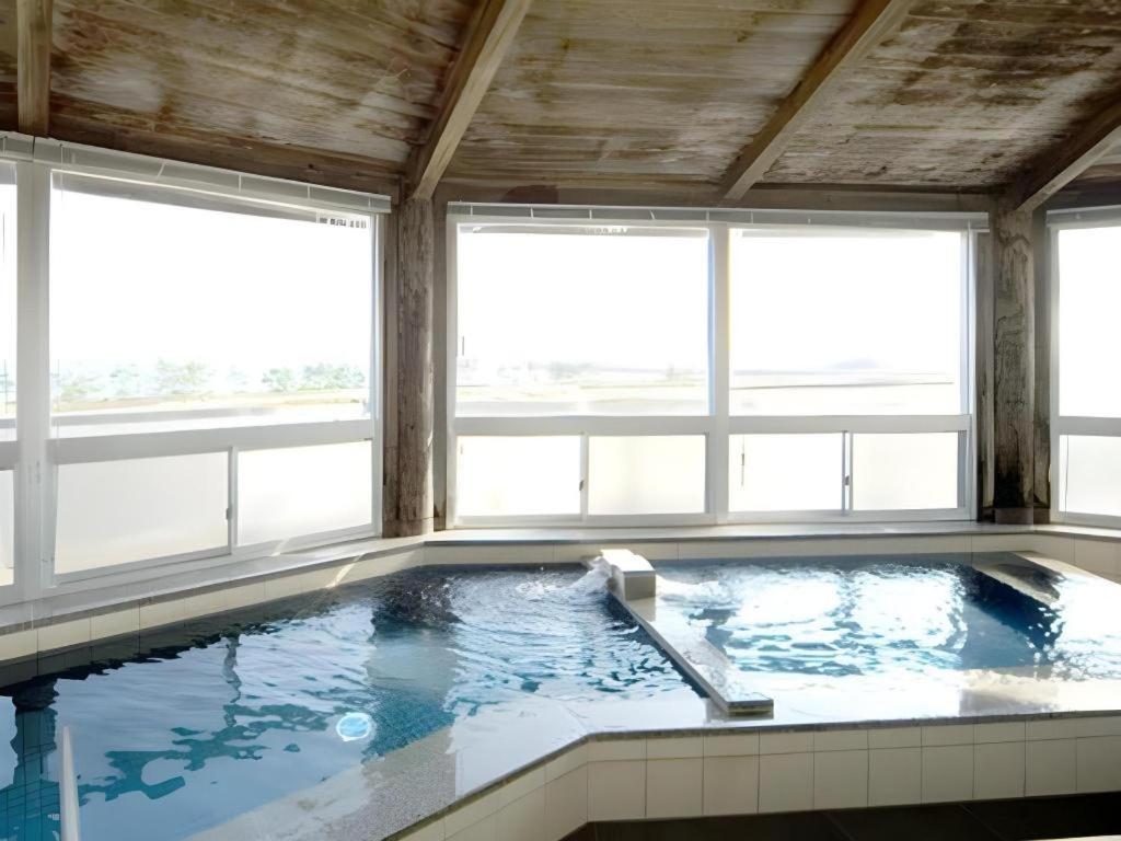 ホテル ネスト ウェストガーデン土佐 四万十市 エクステリア 写真